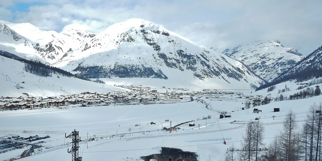 Livigno vista dall'area sciistica del Mottolino