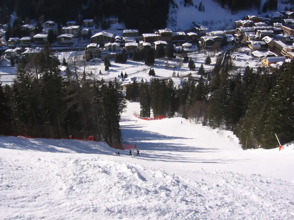 Madonna di Campiglio vista da est